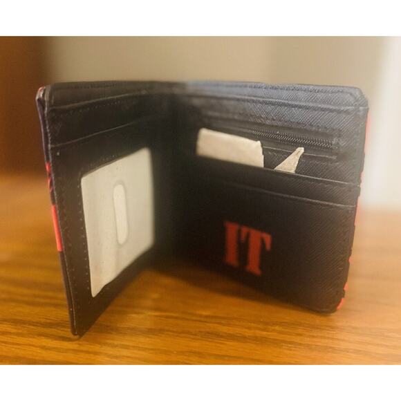 Pennywise IT Bifold Wallet Horror Movie Character Cartoon Wallet PU Leather New - Picture 4 of 9